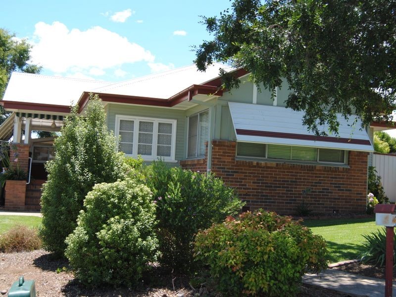 7 May Street, Inverell NSW 2360