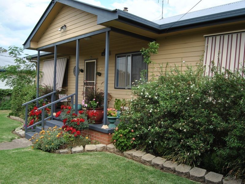 119 Brae Street, Inverell NSW 2360