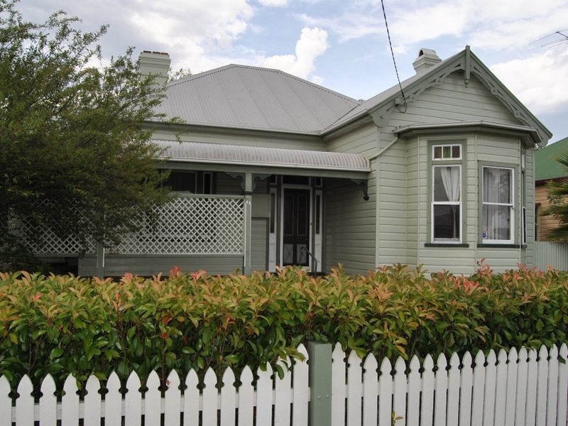 43 High Street, Inverell NSW 2360