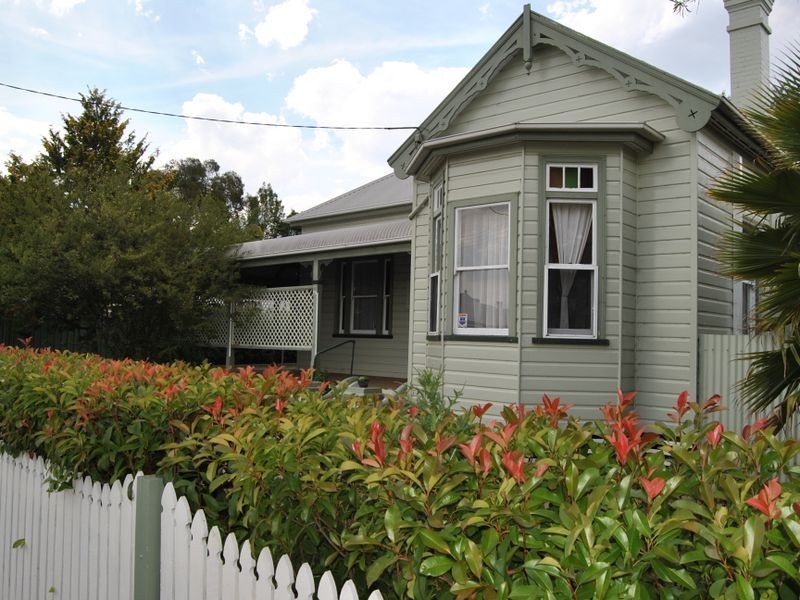 43 High Street, Inverell NSW 2360