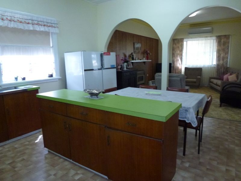 35 Chester Street, Inverell NSW 2360