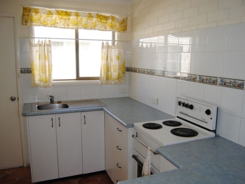 1/15 Greaves Street, Inverell NSW 2360