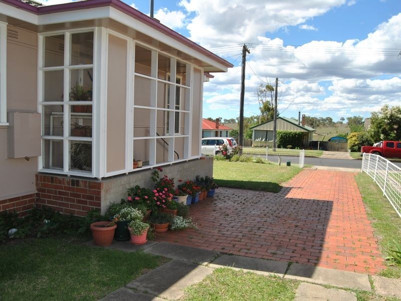 45 Short Street, Inverell NSW 2360
