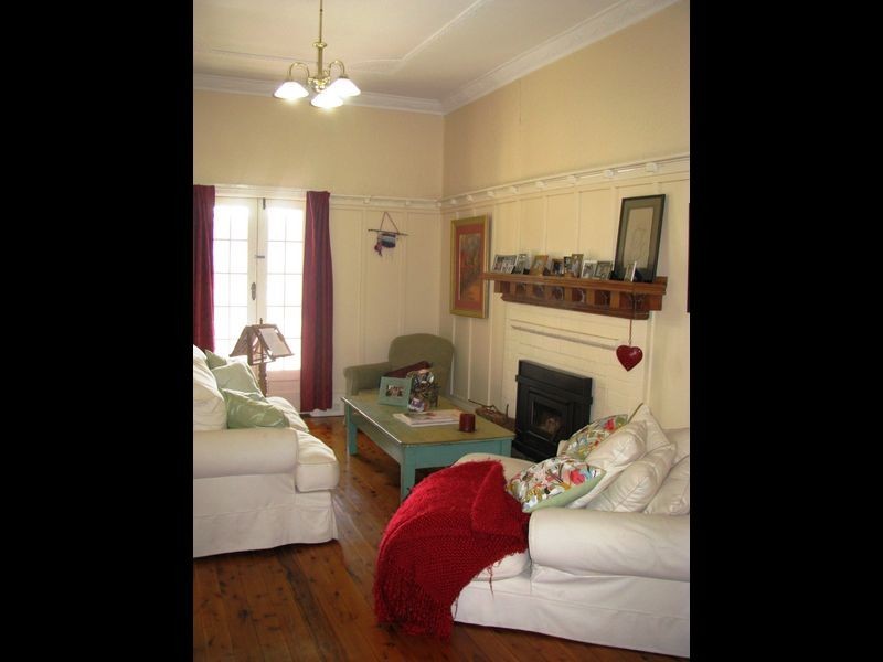 6 High Street, Inverell NSW 2360