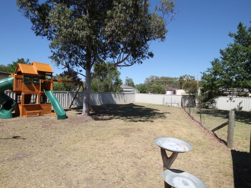 13 Church Street, Inverell NSW 2360