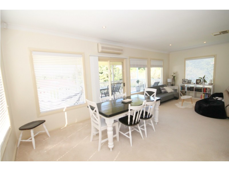 28 Gordon Street, Inverell NSW 2360