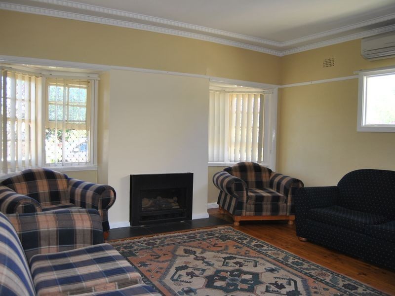 30 Chisholm Street, Inverell NSW 2360