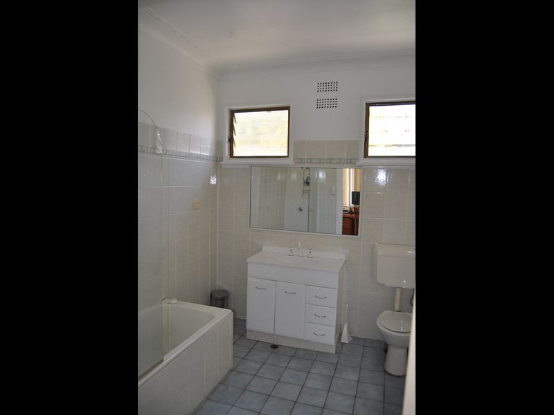 30 Chisholm Street, Inverell NSW 2360