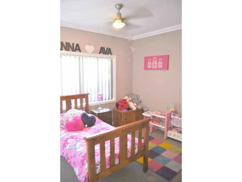 16 Bennett Street, Inverell NSW 2360