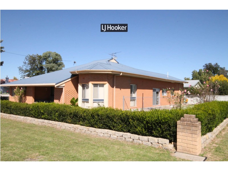 24 Andrew Street, Inverell NSW 2360
