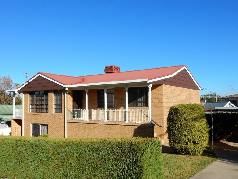 2a Urabatta Street, Inverell NSW 2360