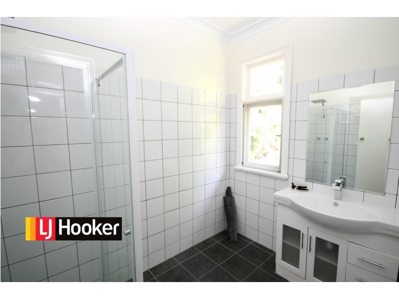 19 Gordon Street, Inverell NSW 2360