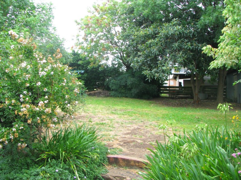 19 Gordon Street, Inverell NSW 2360