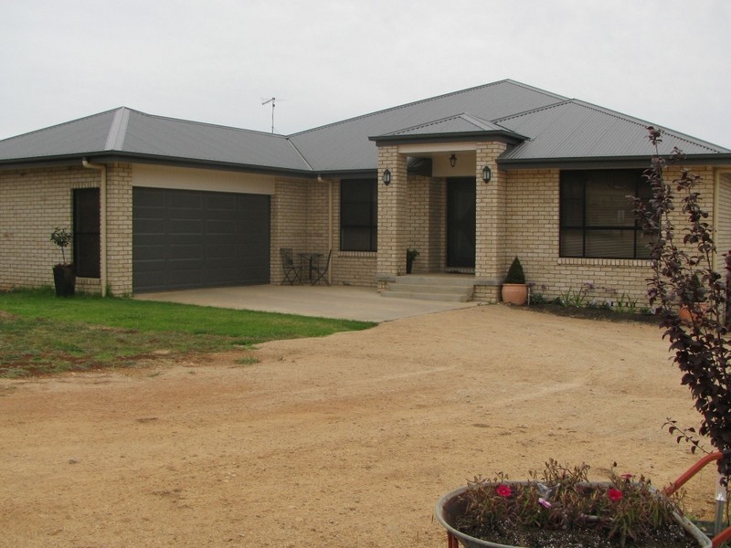 Inverell NSW 2360