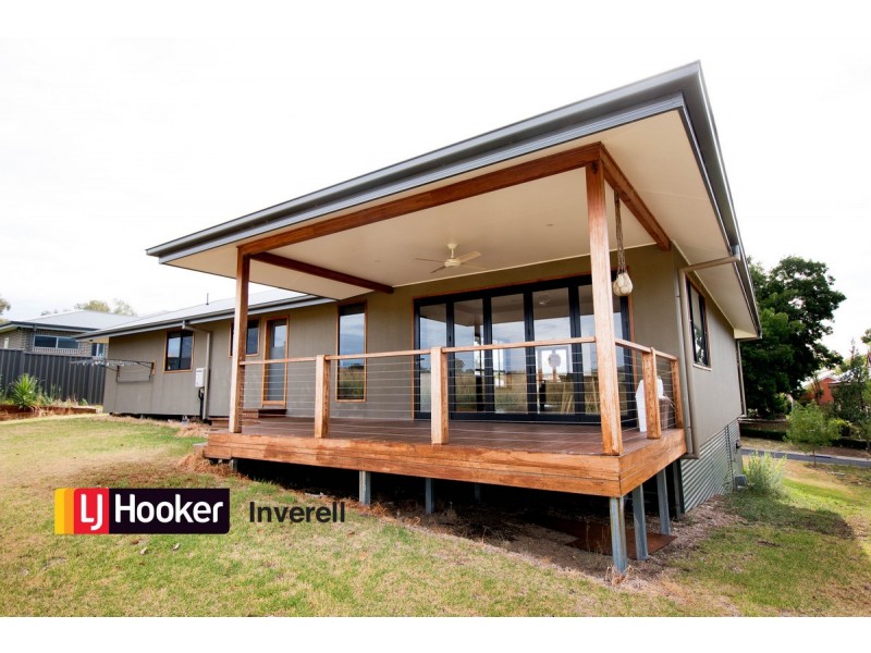 7 Vincent Place, Inverell NSW 2360
