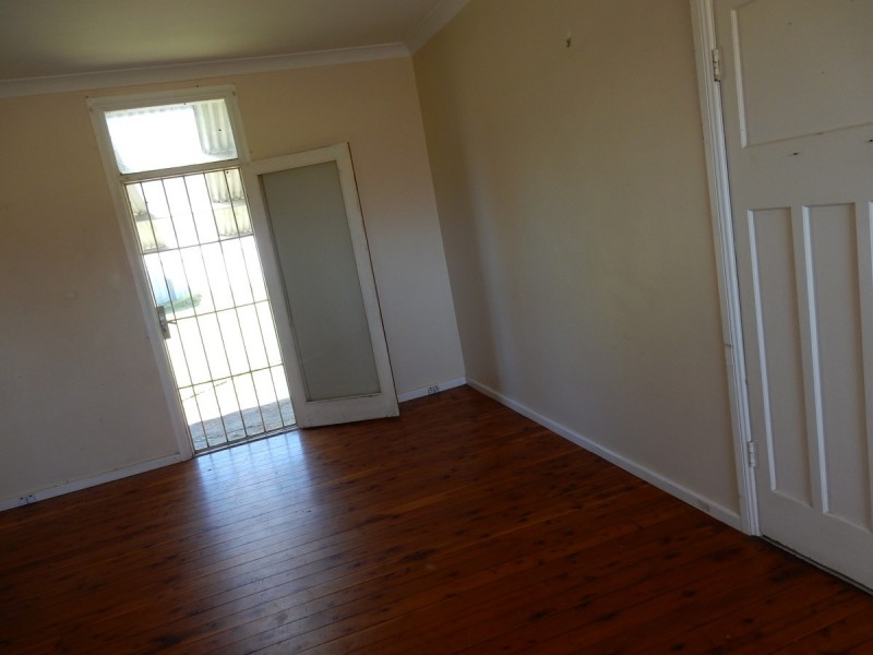 74 Mansfield Street, Inverell NSW 2360