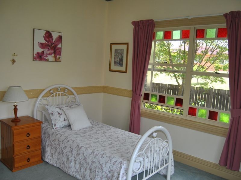 79 Gordon Street, Inverell NSW 2360