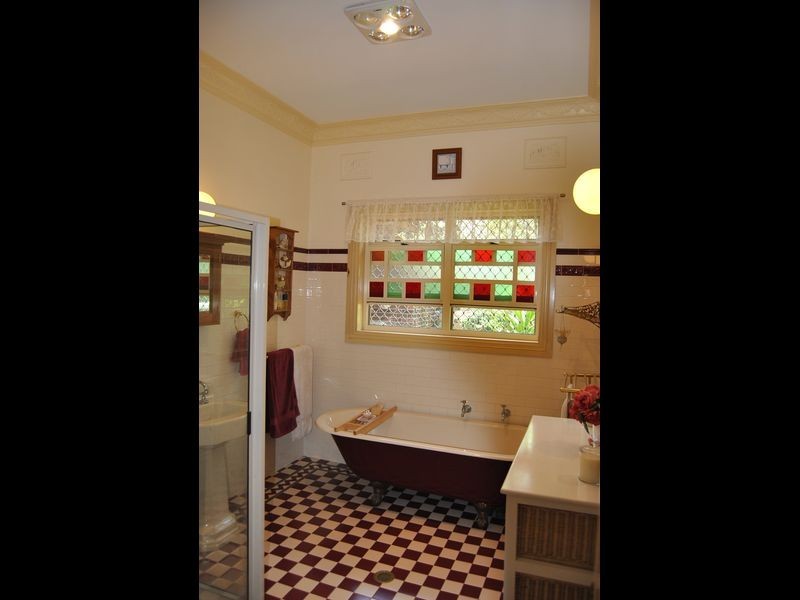 79 Gordon Street, Inverell NSW 2360