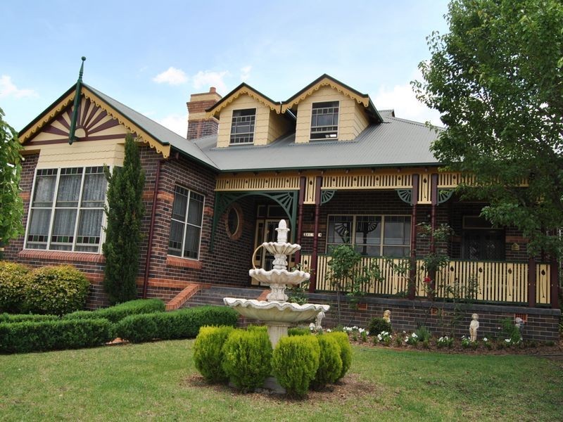79 Gordon Street, Inverell NSW 2360
