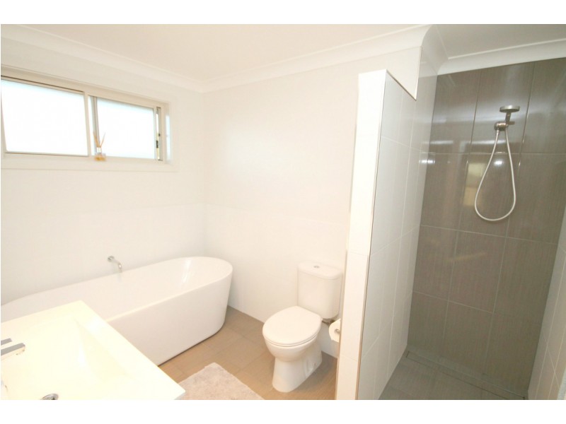 41 Bennett Street, Inverell NSW 2360