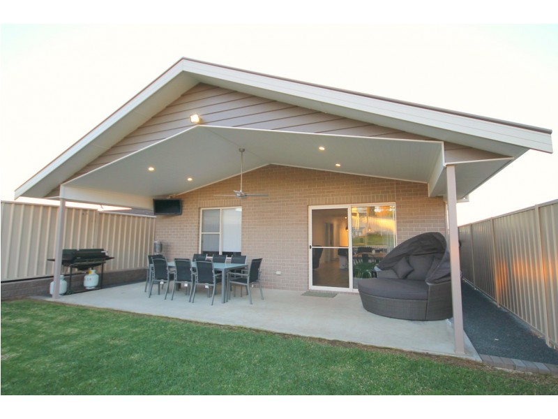 41 Bennett Street, Inverell NSW 2360