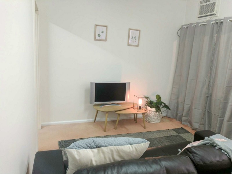 2/2 Herbert Street, Inverell NSW 2360