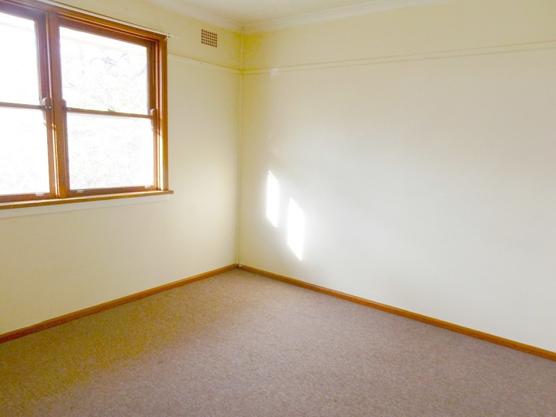 42 Gilchrist Street, Inverell NSW 2360