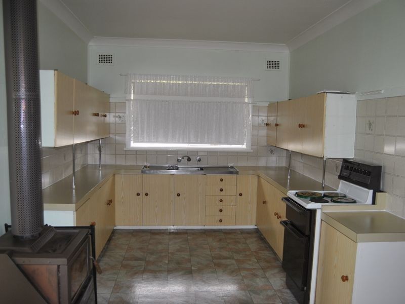 5 East Street, Inverell NSW 2360