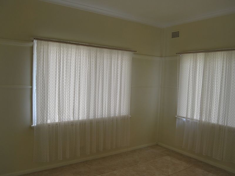 5 East Street, Inverell NSW 2360