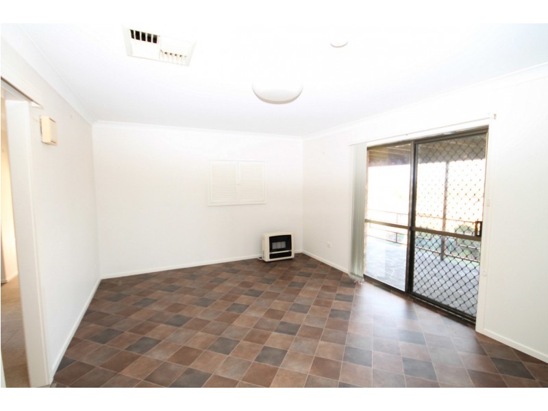 48 Gordon Street, Inverell NSW 2360