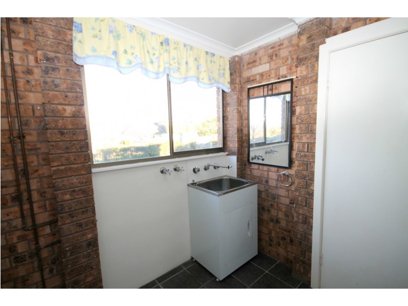 48 Gordon Street, Inverell NSW 2360