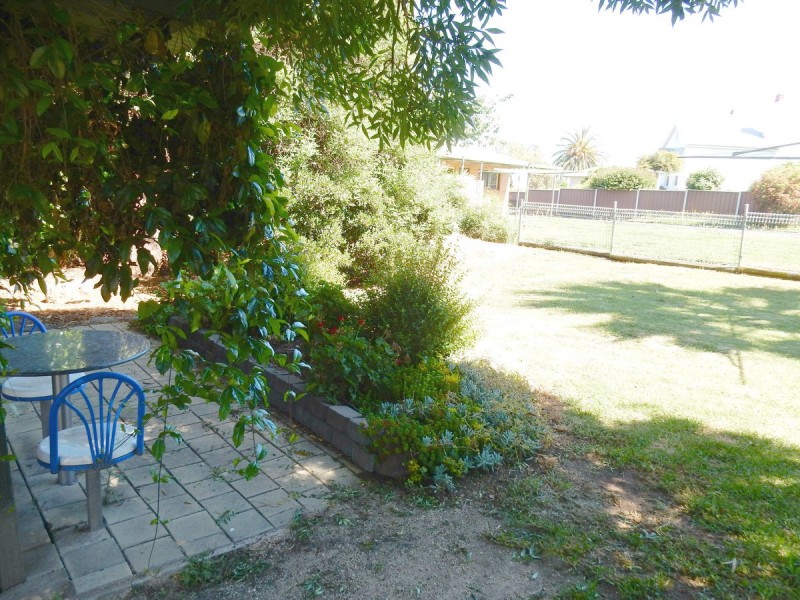 14 Victoria Street, Inverell NSW 2360
