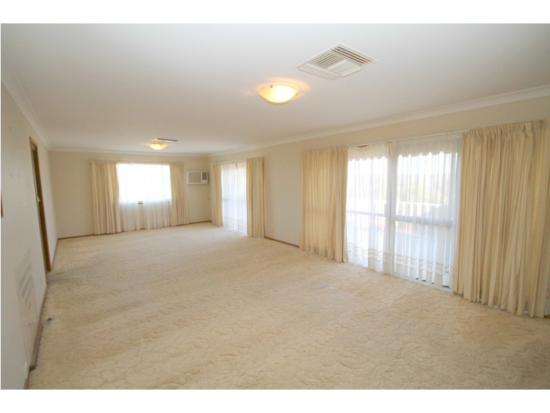 5 Clive Street, Inverell NSW 2360