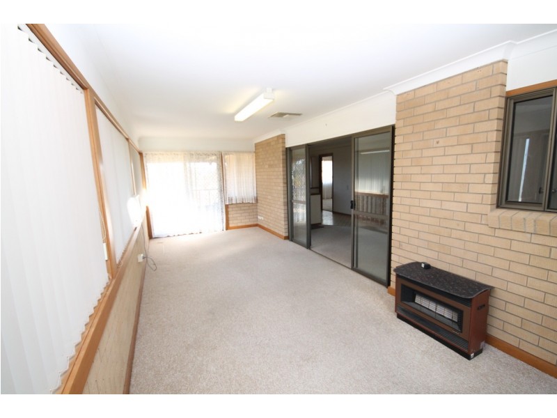 5 Clive Street, Inverell NSW 2360