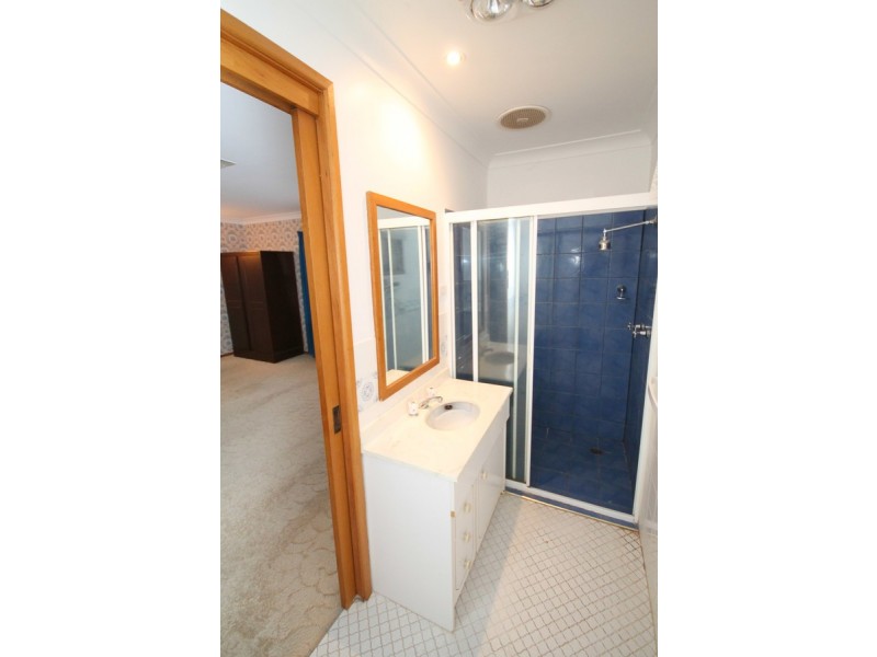 5 Clive Street, Inverell NSW 2360