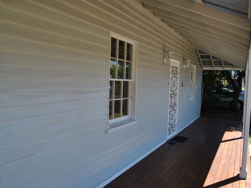 2A Ross Street, Inverell NSW 2360
