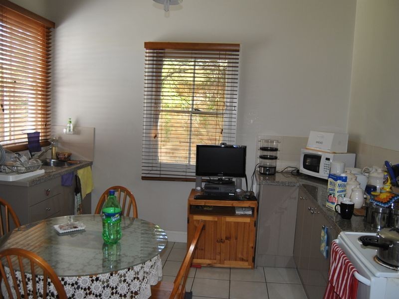 2A Ross Street, Inverell NSW 2360