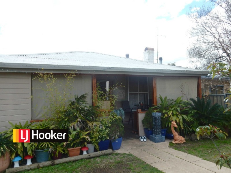58 Bennett Street, Inverell NSW 2360