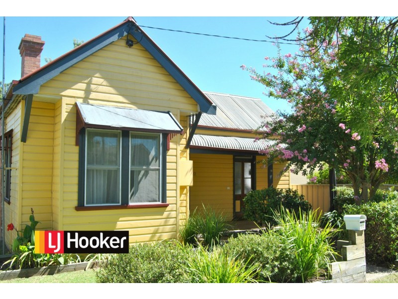 22 Chester Street, Inverell NSW 2360