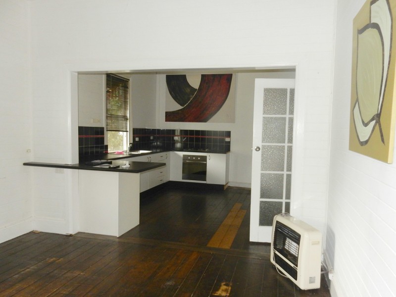 22 Chester Street, Inverell NSW 2360