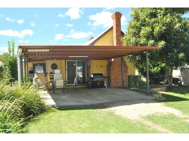 22 Chester Street, Inverell NSW 2360