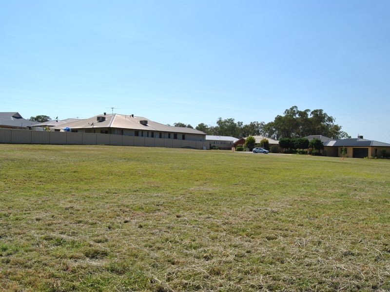 17 Coolibah Drive, Inverell NSW 2360