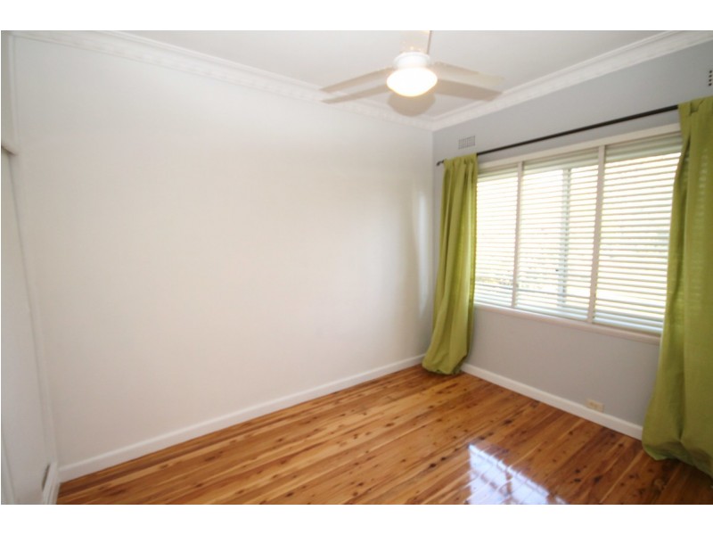 26 May Street, Inverell NSW 2360