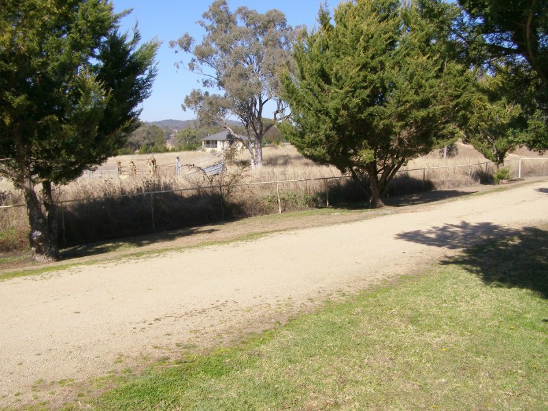 49 Coopers Lane, Inverell NSW 2360