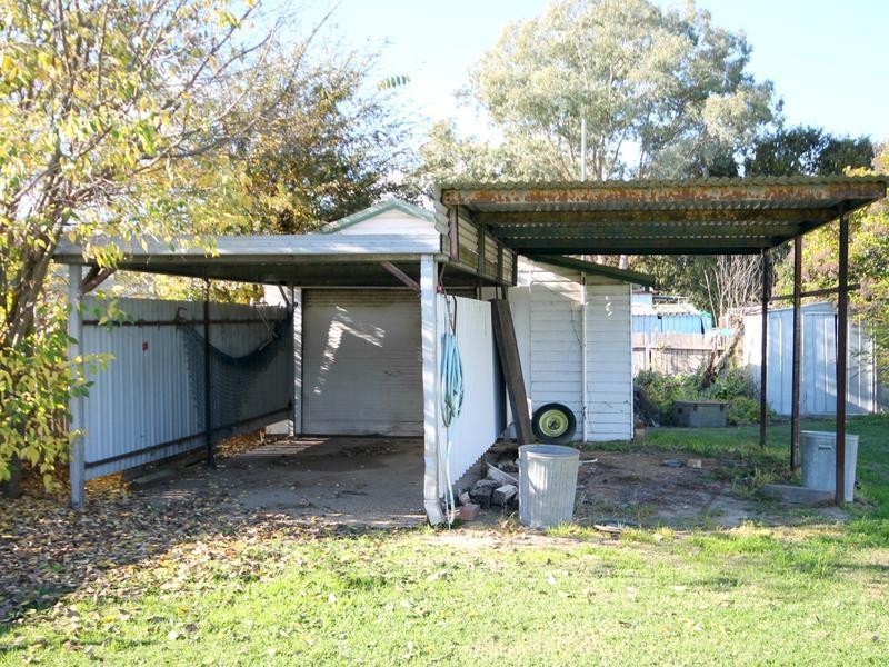 114 Henderson Street, Inverell NSW 2360