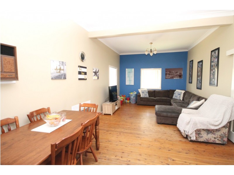 26 Howard Street, Inverell NSW 2360