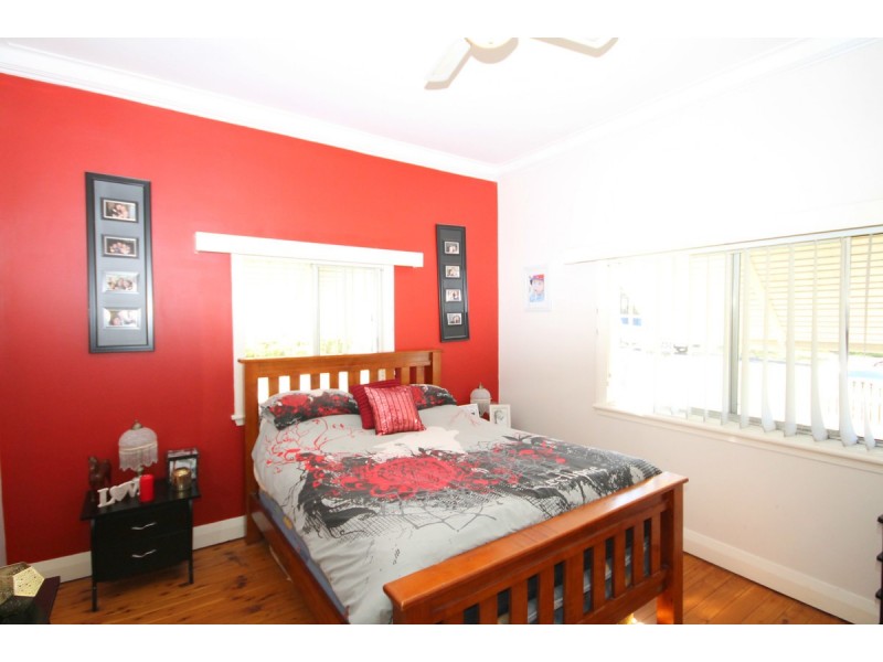 26 Howard Street, Inverell NSW 2360