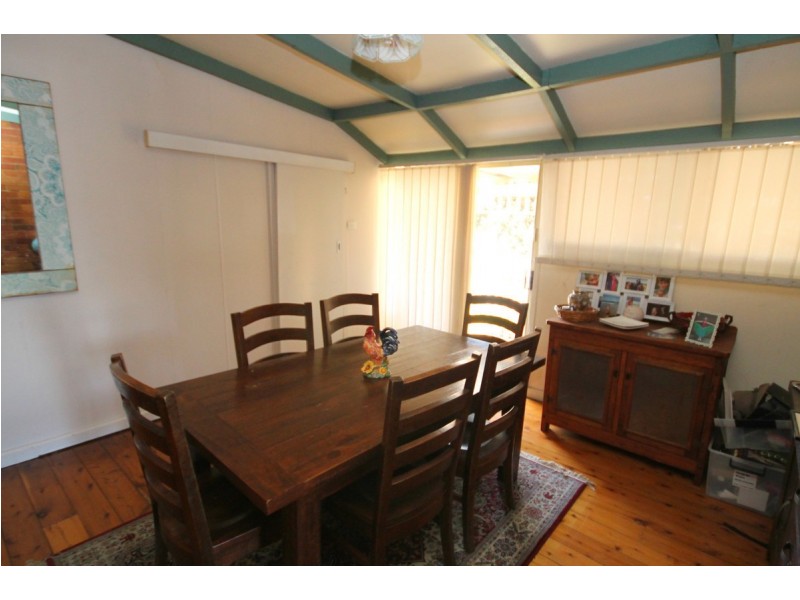 1 Rosslyn Street, Inverell NSW 2360