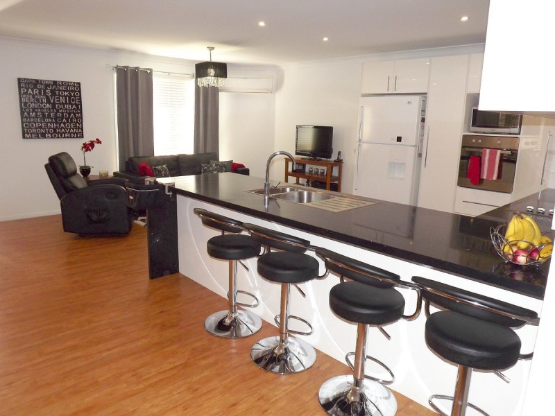 36 Kingfisher Drive, Inverell NSW 2360