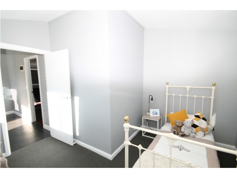 41 Rivers Street, Inverell NSW 2360